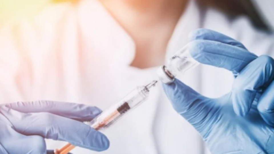 Мъж почина след ваксинация с ваксината на Pfizer