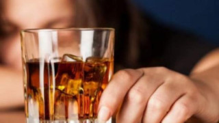 12-годишни ученички в болница след употреба на алкохол!