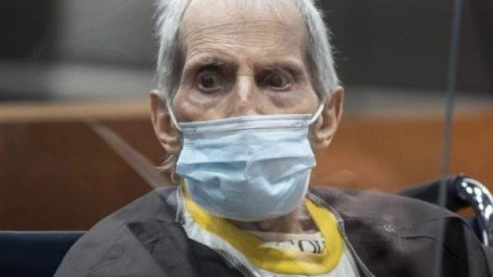 78-годишен милиардер-убиец издъхна в ареста