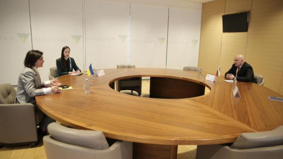 Иван Гешев: Съпричастен съм към украинския народ! (Обвинител номер 1 в телефонен разговор с главния прокурор на Украйна – Ето какво си казаха)
