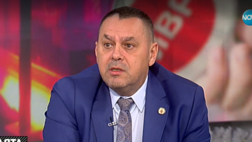 Стефан Банков: Полицай обира жилища, хванат е!