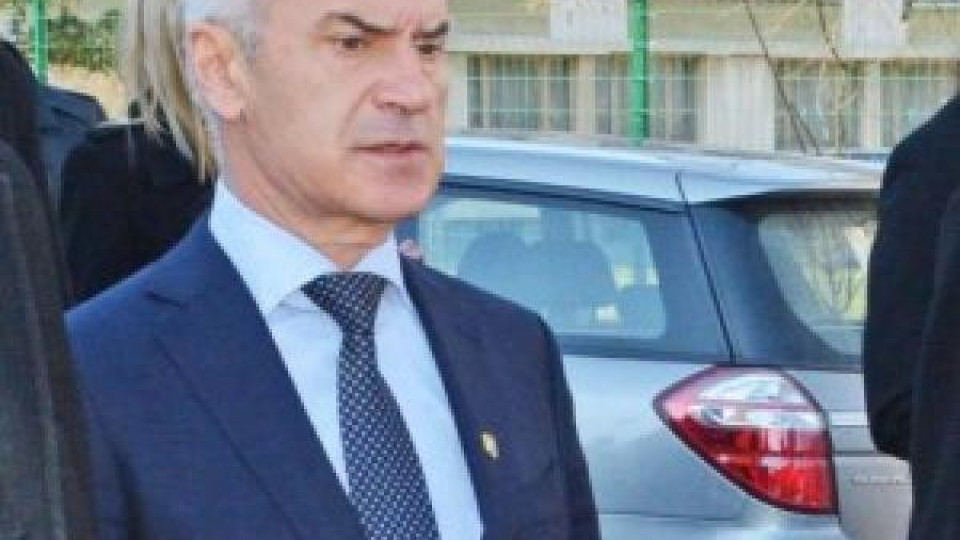 Волен Сидеров официално на съд заради удар срещу полицай Волен Сидеров официално на съд заради удар срещу полицай