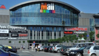 Подаден е сигнал за бомба в мол на "Цариградско шосе"