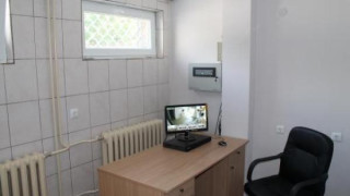 Арест разследван за грабеж на 6 825 лв.