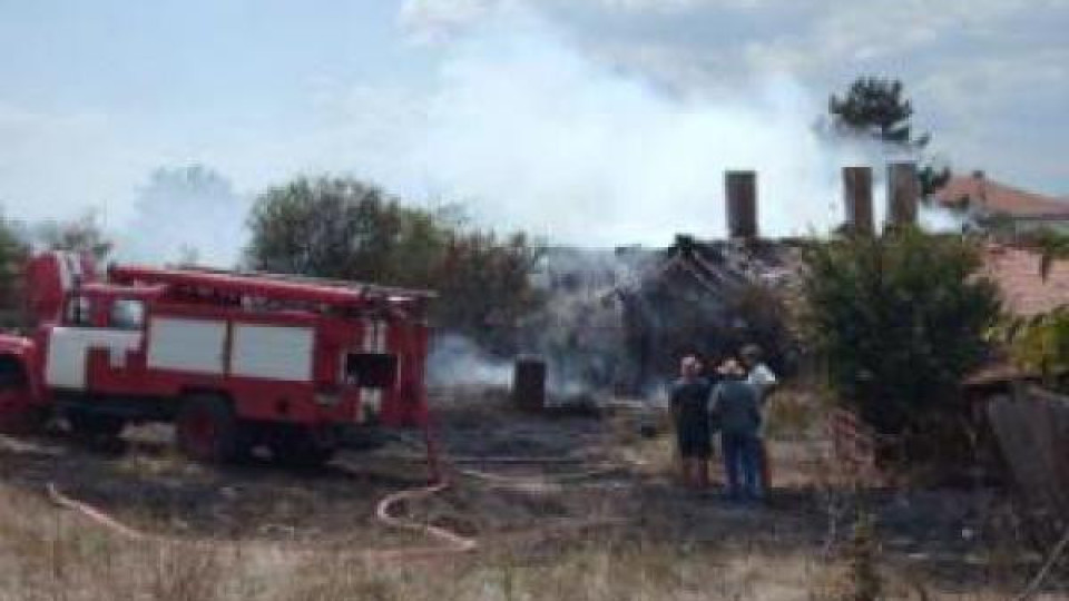 27-годишен опита да запали къщата на сестра си в Грозден