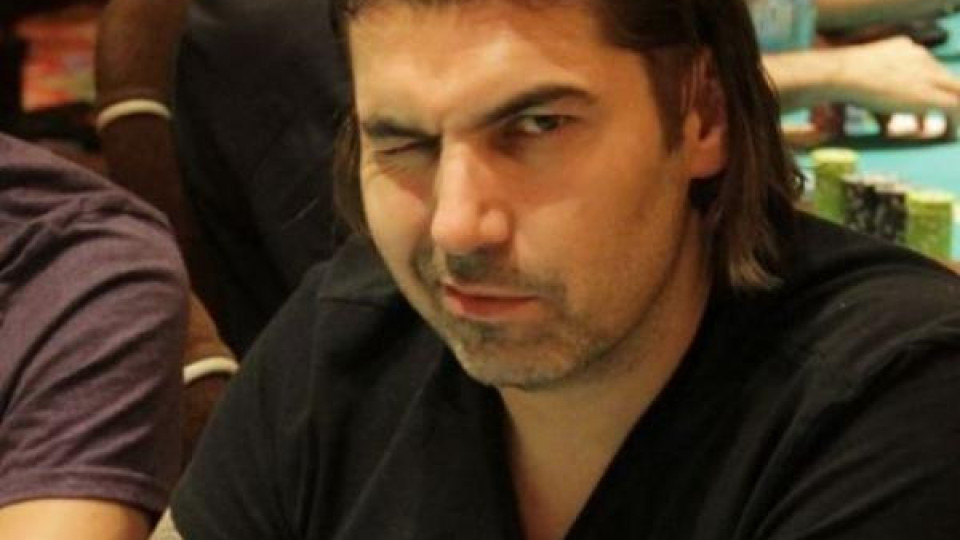 21 000 телефонни записа на ФБР уличават арестуваните българи в Чикаго 21 000 телефонни записа на ФБР уличават арестуваните българи в Чикаго