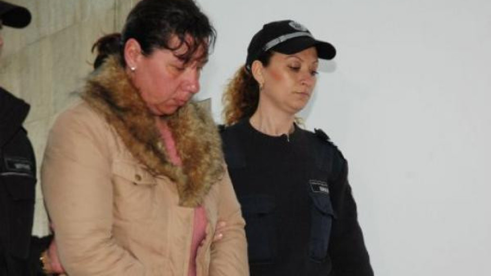 Приятелка на Атанаска разкрива шокиращи подробности за семейството й Приятелка на Атанаска разкрива шокиращи подробности за семейството й