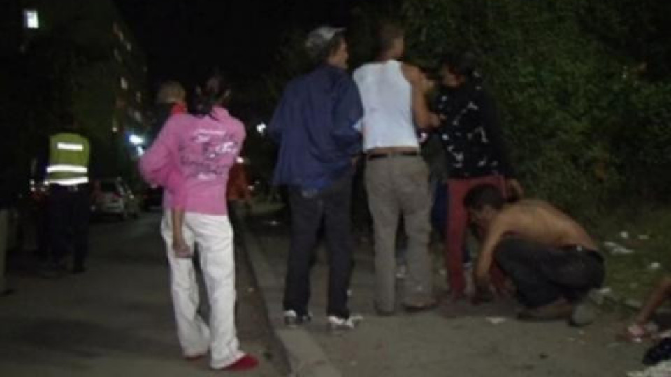 МВР потвърди - 1 загинал и 11 ранени при мелето в ромското гето