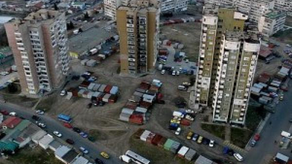 Страх в Бургас: Това чудовище дебне жени и момичета!