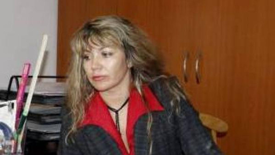 Яна Жекова, кмет на Ново Паничарево: Имаме нужда от храна, вода и дрехи Яна Жекова, кмет на Ново Паничарево: Имаме нужда от храна, вода и дрехи