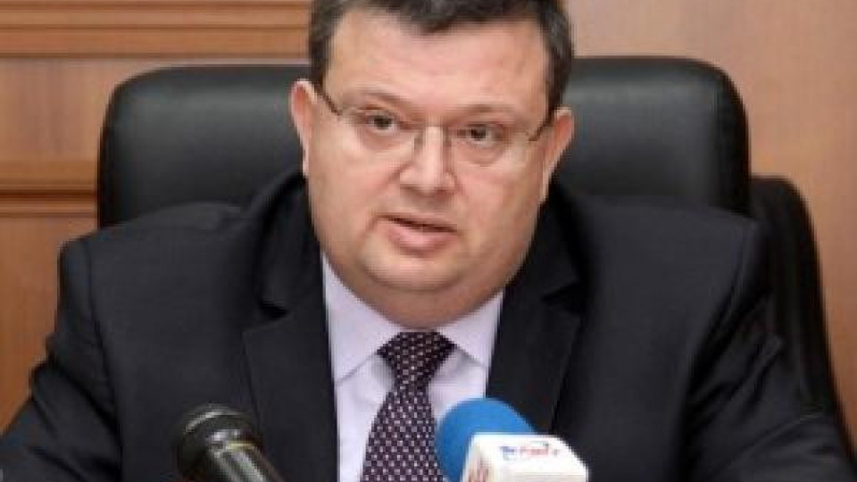 Сотир Цацаров направи скандално признание Сотир Цацаров направи скандално признание