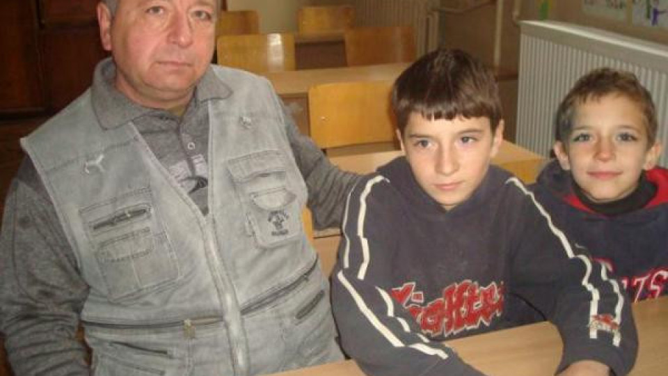 90 бона изхарчи самотният баща от Свищов 90 бона изхарчи самотният баща от Свищов
