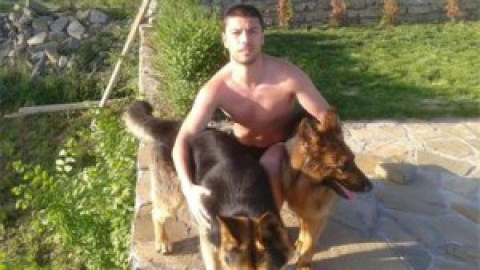 Състезателят по подводен риболов Александър Лютаков намерен мъртъв на 12 м дълбочина Състезателят по подводен риболов Александър Лютаков намерен мъртъв на 12 м дълбочина