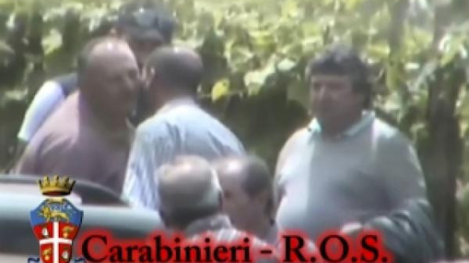 Полицията в Италия засне мафиотска клетва (видео)
