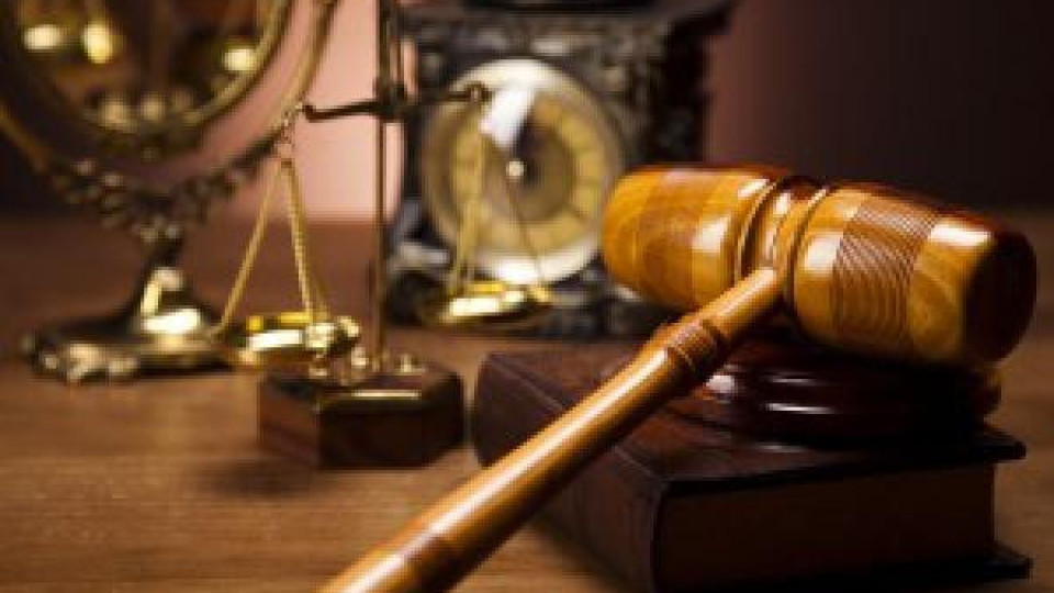 12 години затвор за умишлено убийство наложи Окръжен съд Бургас 12 години затвор за умишлено убийство наложи Окръжен съд Бургас