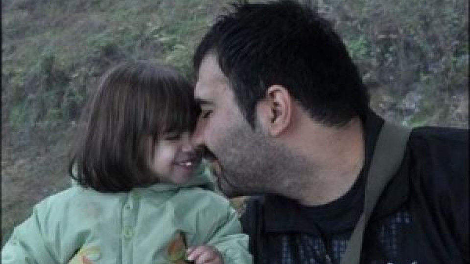Фейсбук снимка разплака целия свят: Бесят родител заради нея Фейсбук снимка разплака целия свят: Бесят родител заради нея