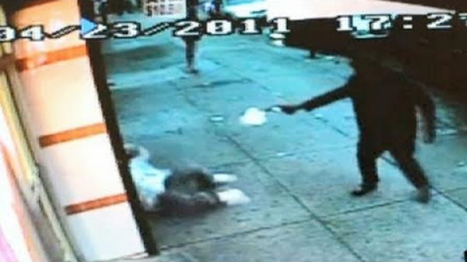Охранителна камера засне убийство в Бруклин