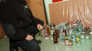 ДАНС и Митници разбиха цех за нелегален алкохол