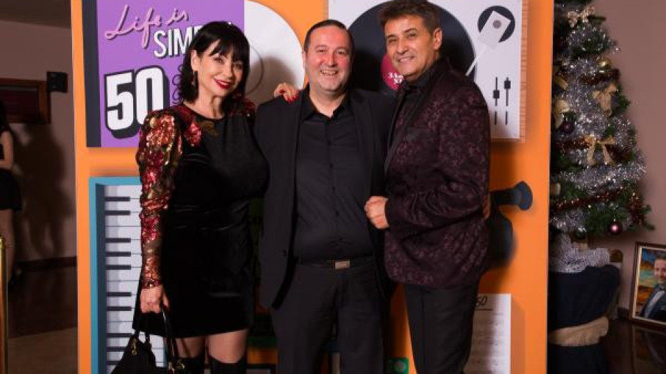 Честито: Властелинът на поп фолка Ненчо Касъмов чукна 50 с грандиозно парти!