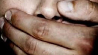 Хирург изнасилил над 200 деца, докато били под упойка