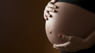 Лекари причиниха нещо ужасяващо на бременна жена