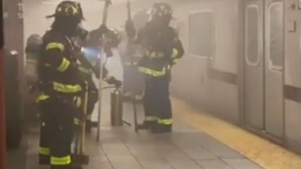 Голям пожар в метрото отне човешки живот