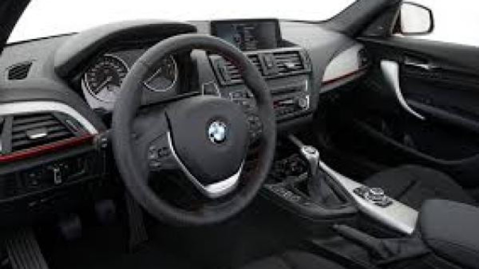 Една година затвор за измама с продажба на БМВ