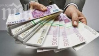 Митничари спипаха 20 000 фалшиви евро на Гюешево