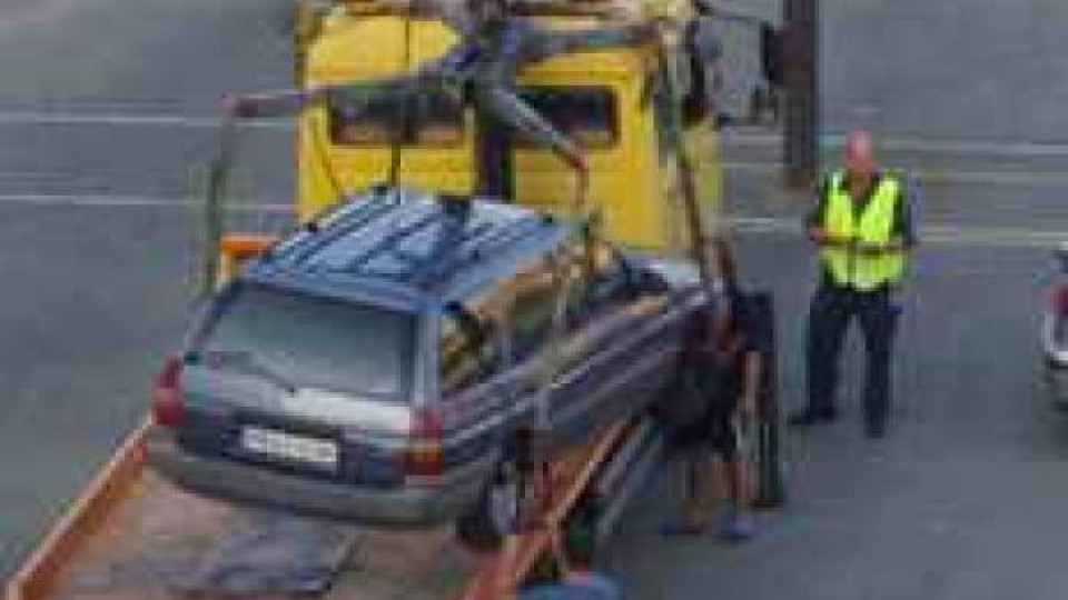 30-годишен плаши с убийство служител на наказателен паркинг в Бургас, удря му шамар