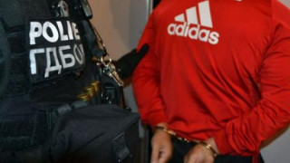 Наркодилър плаши гаджето си с бутафорен пистолет