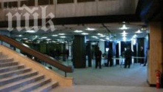 Полицията още търси убиеца от НДК