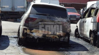 Ексклузивно: Запалиха джипа на Илиян Варсанов!