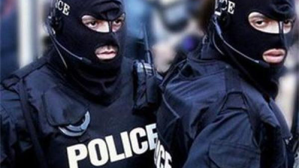 Зрелищна и неуспешна акция срещу подземен бос на пъпа на София Зрелищна и неуспешна акция срещу подземен бос на пъпа на София
