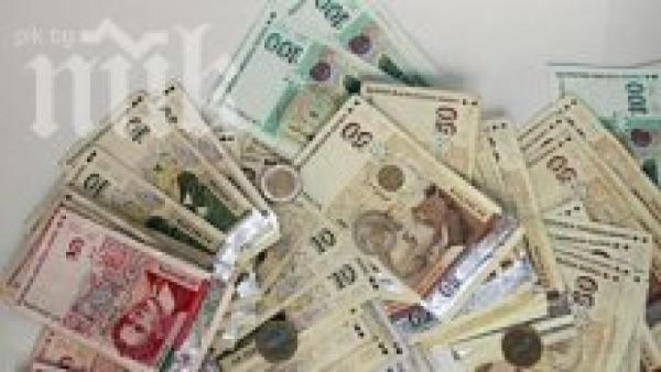 Измамници събират пари за болно дете Измамници събират пари за болно дете