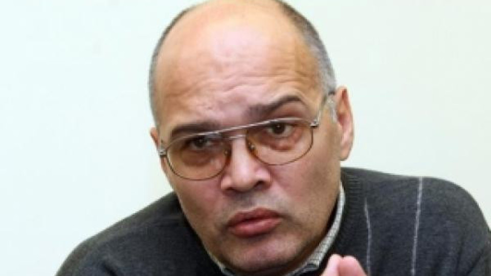 Тихомир Безлов: Избягалите затворници щяха да са заловени, ако нямаха сериозна помощ Тихомир Безлов: Избягалите затворници щяха да са заловени, ако нямаха сериозна помощ