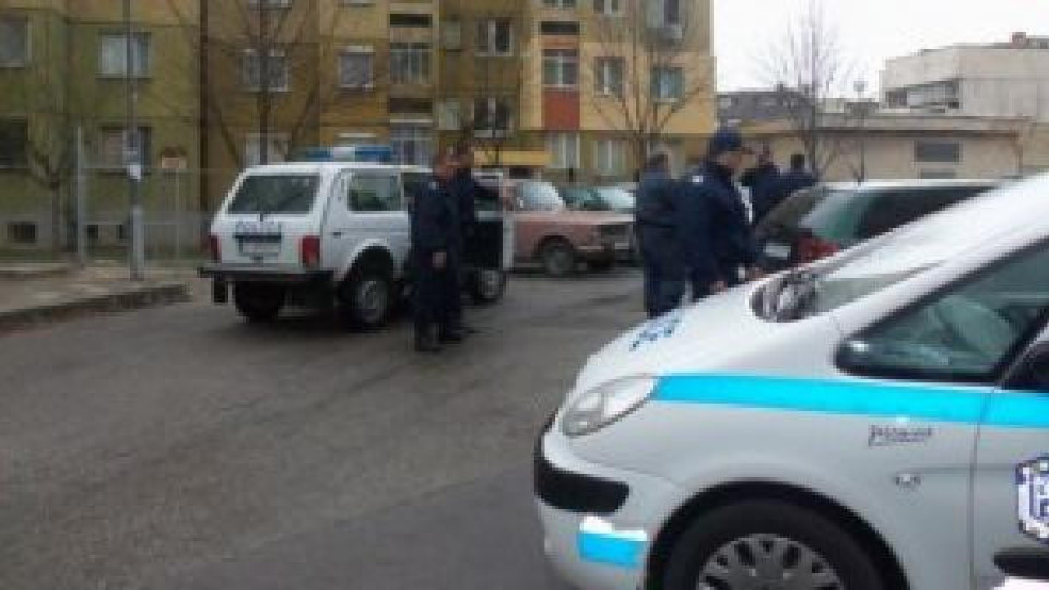 Жестоко убийство в нощта на изборите, полицията е на нокти! Жестоко убийство в нощта на изборите, полицията е на нокти!