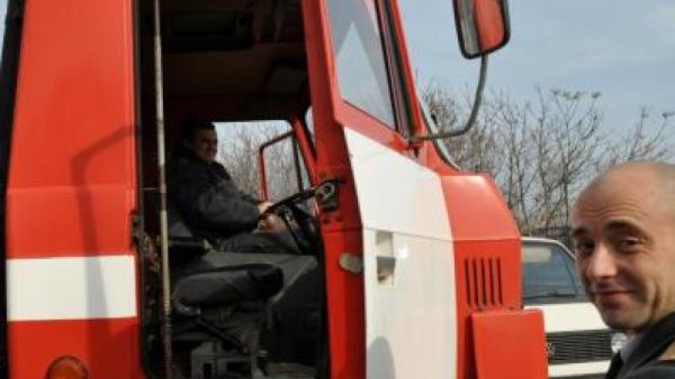 Падпален дюшек в психото в Бургас вдигна пожарната на крак
