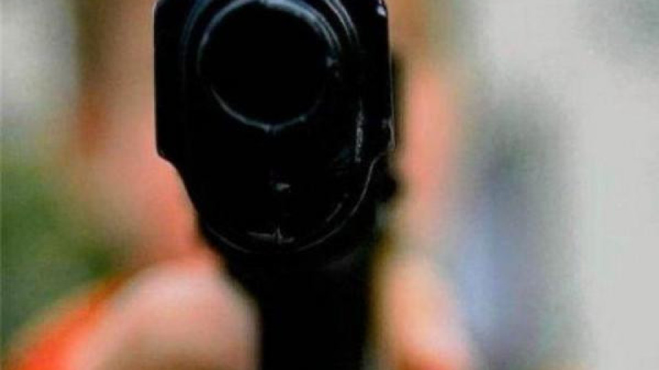 Извънредно! Стрелба в Пловдив, втори труп за седмица (снимки) Извънредно! Стрелба в Пловдив, втори труп за седмица (снимки)