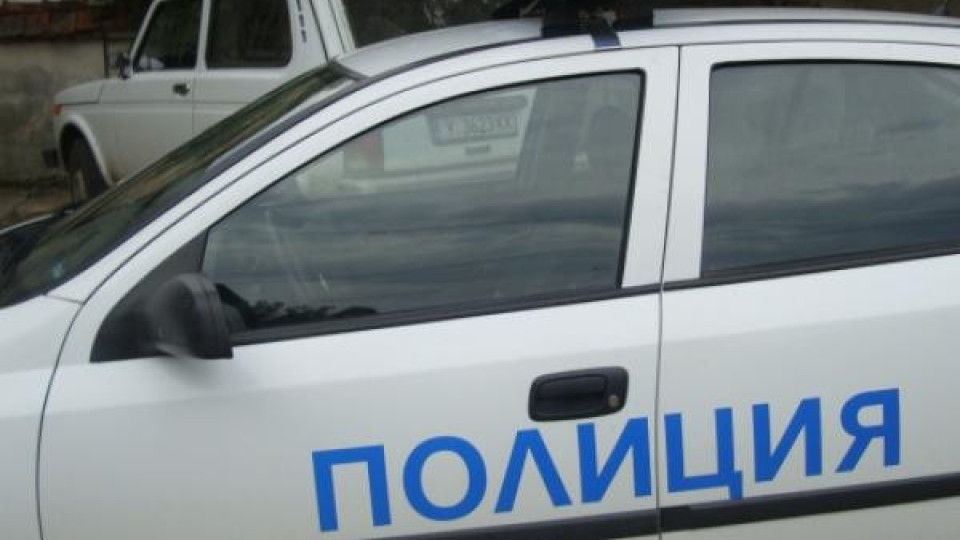 Улично меле: Мъж заби вила в окото на опонент Улично меле: Мъж заби вила в окото на опонент