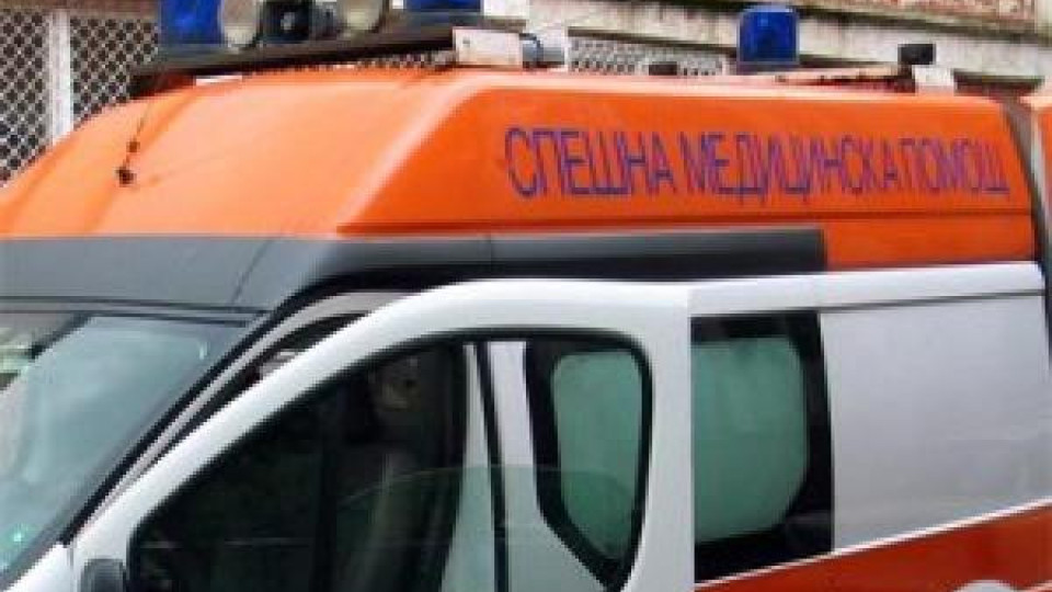 Роми пребиха българи, направили им забележка Роми пребиха българи, направили им забележка