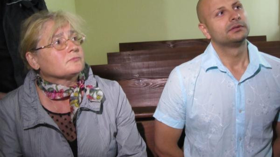 Заека се сравни със Сиси: Избил е куп народ, а лежи колкото мен! Заека се сравни със Сиси: Избил е куп народ, а лежи колкото мен!