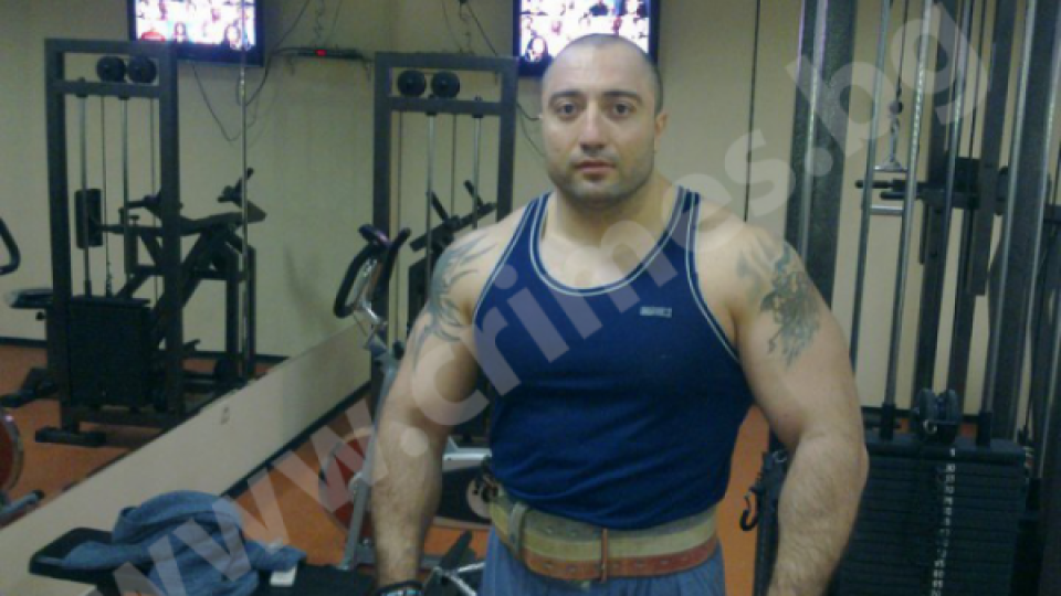 Митьо Очите удари с данък дилърите на кокаин Митьо Очите удари с данък дилърите на кокаин