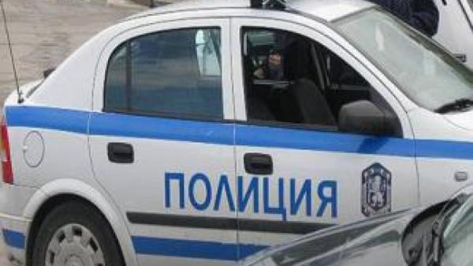 15-годишно дете падна от петия етаж на Кризисния център в Средец 15-годишно дете падна от петия етаж на Кризисния център в Средец