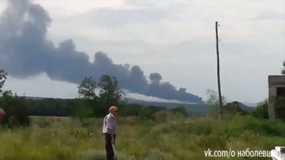 Ексклузивни кадри: Малайзийски самолет се разби в Украйна