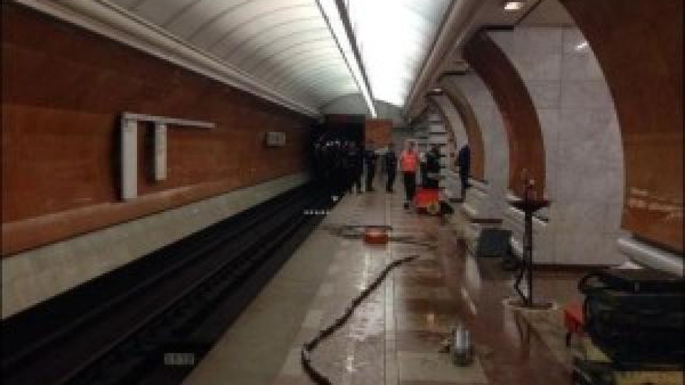 Пътници от московското метро: Помислихме, че това е краят