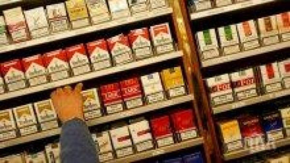 Контрабанден алкохол и цигари иззеха в Габрово Контрабанден алкохол и цигари иззеха в Габрово