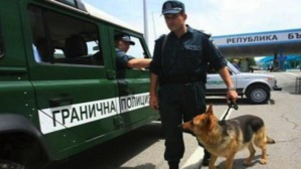 Скандални разкрития за Агенция „Митници“ Скандални разкрития за Агенция „Митници“