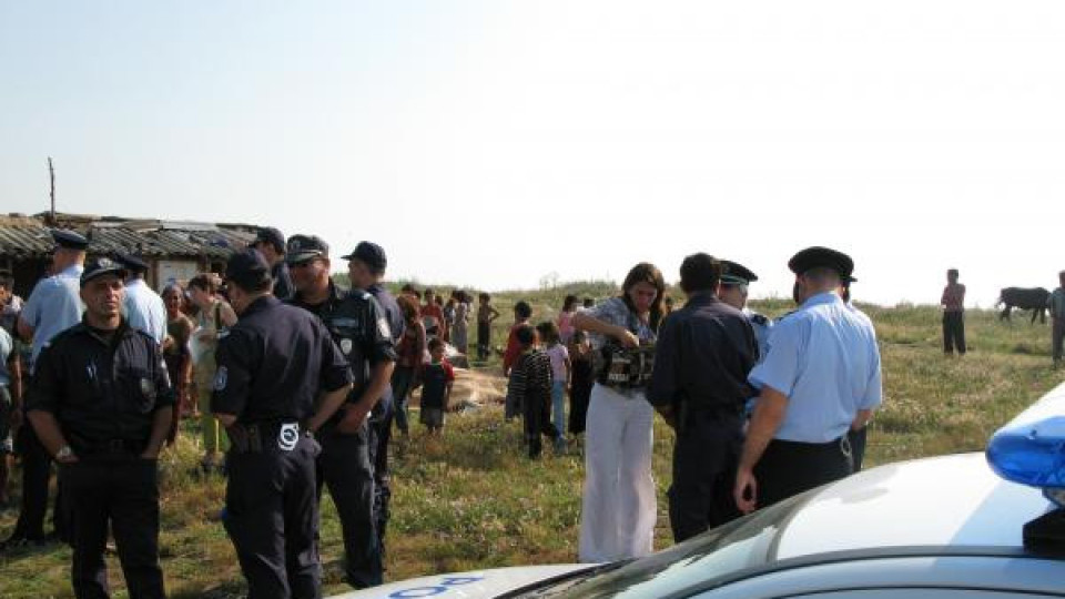 Роми протестират - справедлива присъда за убиеца на 16-годишния Велин Стоянов