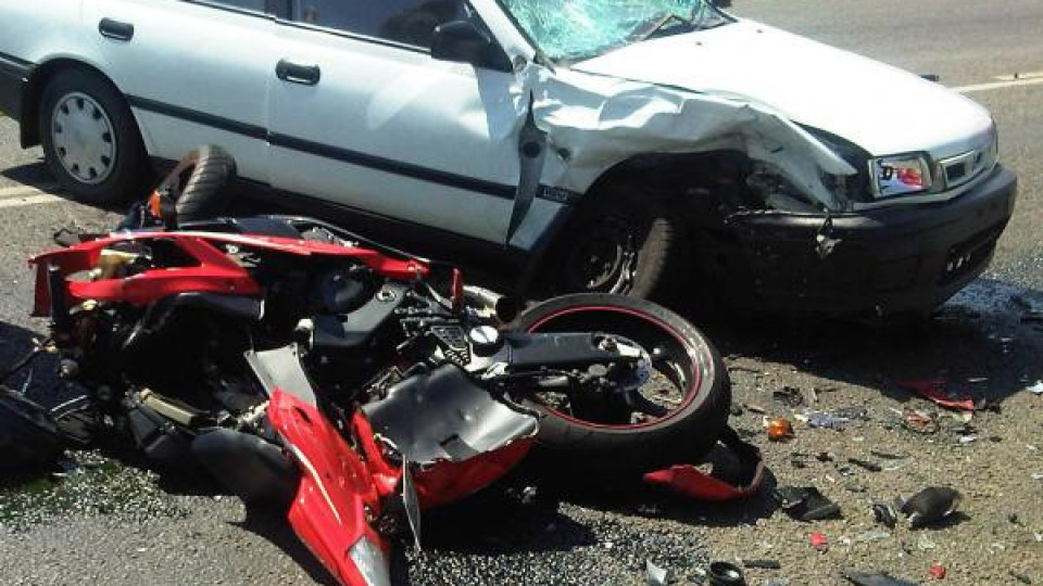 25-годишен моторист почина след гонка в Бургас