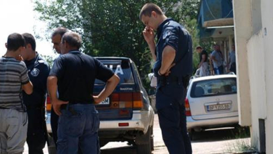 Престъпни войни в Козлодуй пратиха човек в болницата (СНИМКИ)